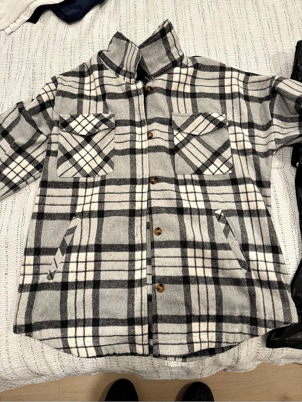 Women’s oversized flannel jacket